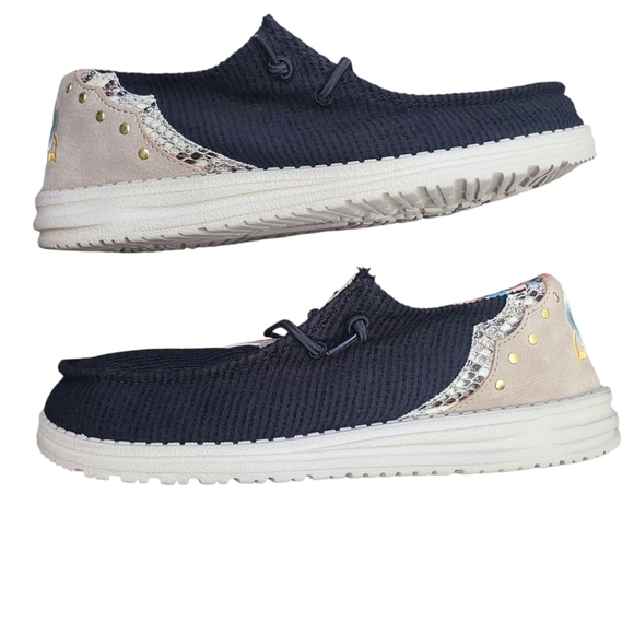 Hey Dude Ladies Wendy Rodeo Black Casual Shoes Size US 8 - Picture 9 of 9